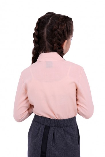 Нежно-розовая блуза для маленькой школьницы
