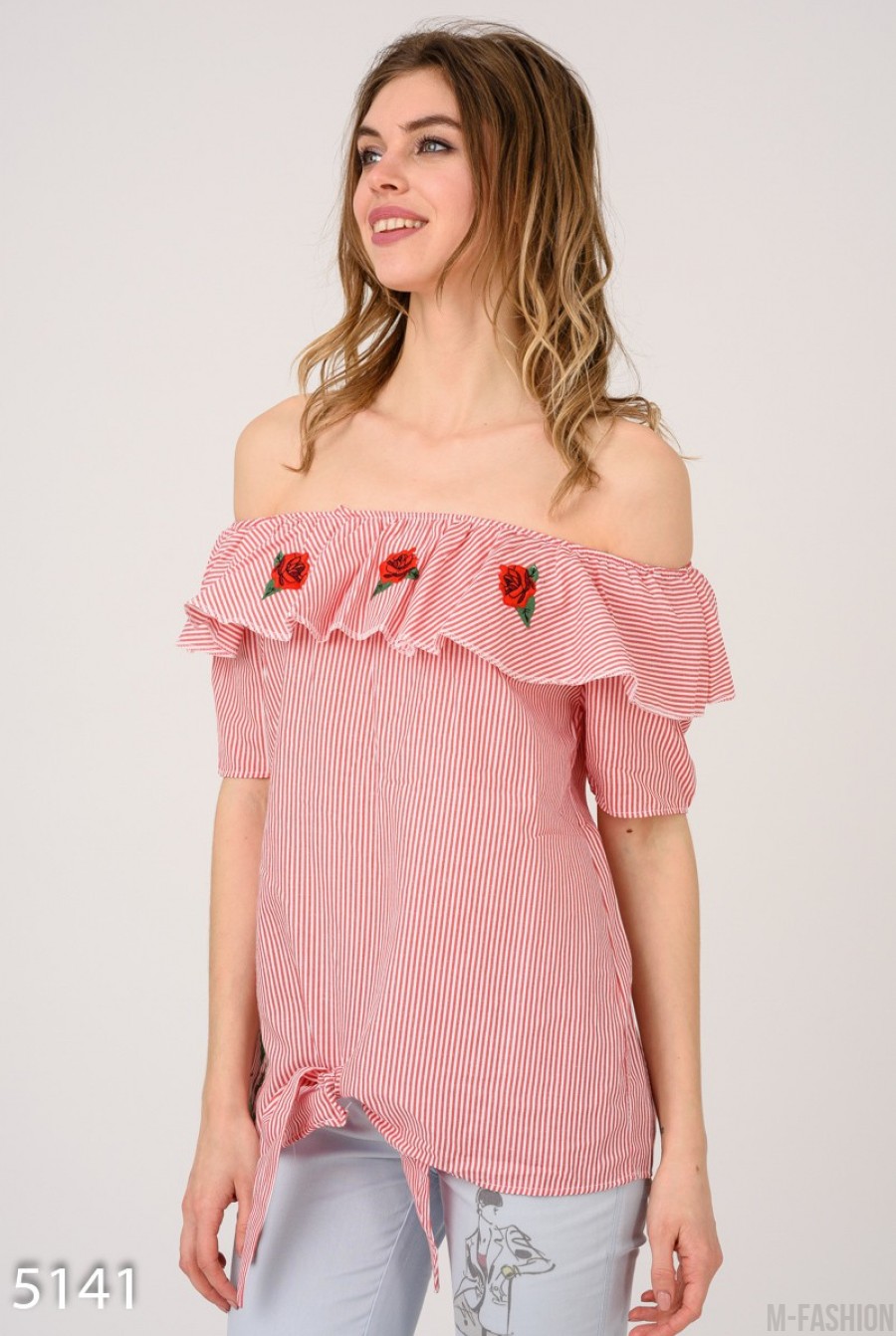 Красная удлиненная полосатая блузочка с отворотом и вышивкой- Фото 2