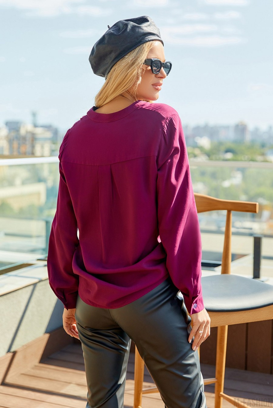 Бордовая свободная блуза на молнии- Фото 4