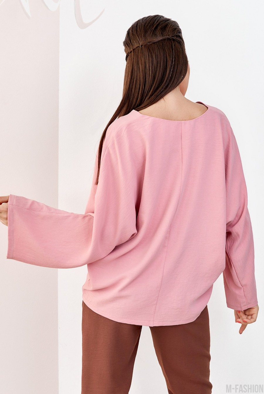 Розовая свободная блуза с карманом- Фото 3