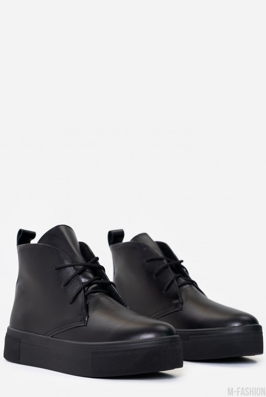 Черные кожаные ботинки со шнуровкой- Фото 4