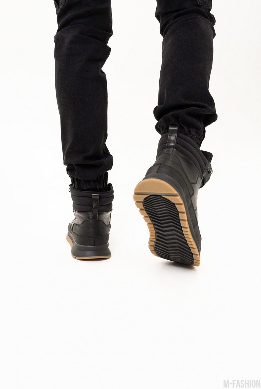 Черные утепленные мехом ботинки на шнуровке- Фото 3