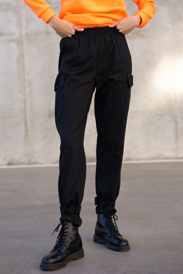 Черные фактурные коттоновые брюки карго