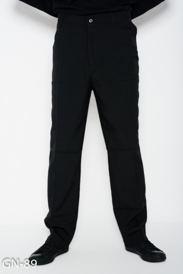 Черные прямые брюки со стрелками