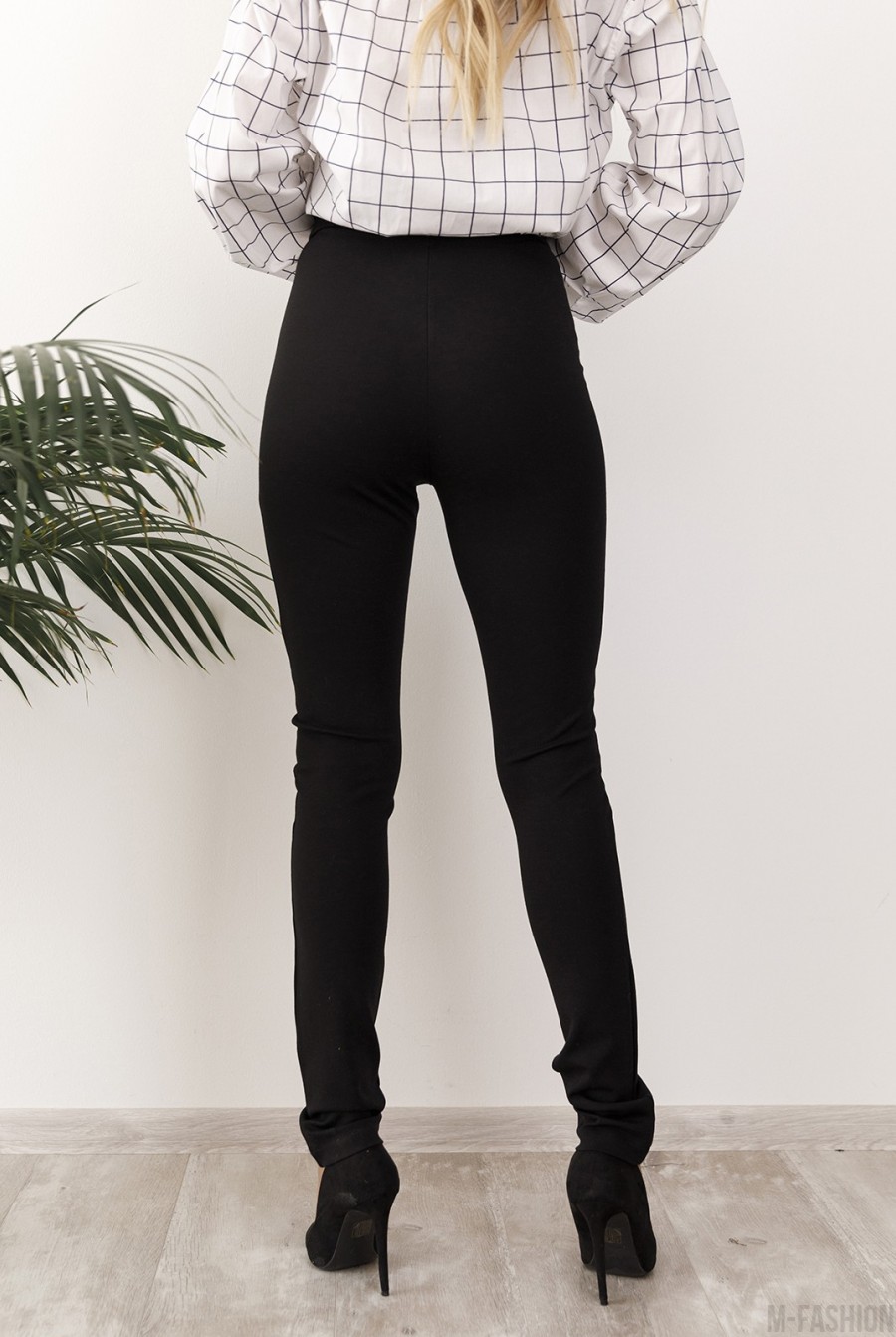 Черные классические брюки со стрелками- Фото 3
