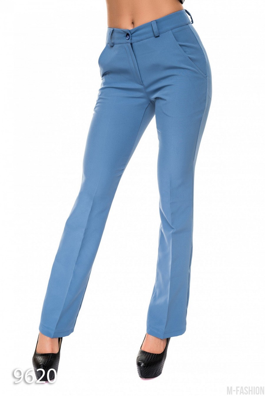 Голубые классические брюки клеш - Фото 1