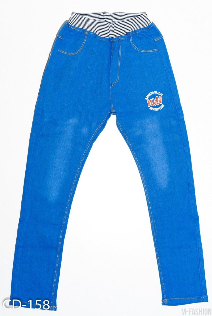 Голубые джинсы на резинке с принтом и карманами сзади - Фото 1