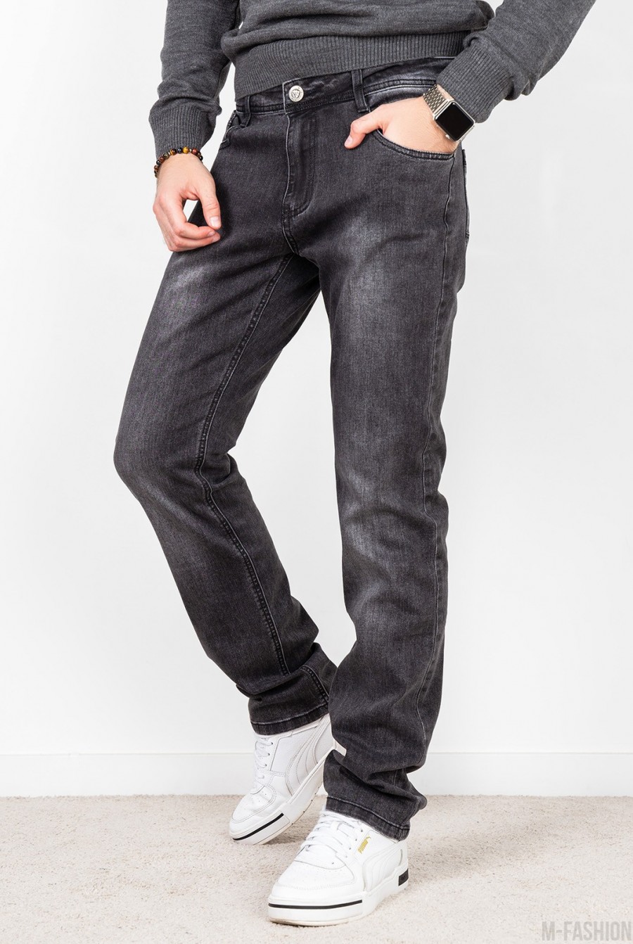 Классические потертые джинсы серого цвета- Фото 2