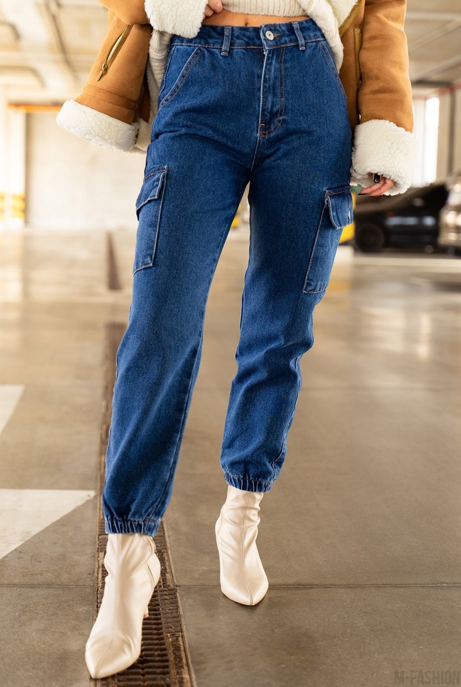 Синие джинсы карго с эластичными манжетами - Фото 1