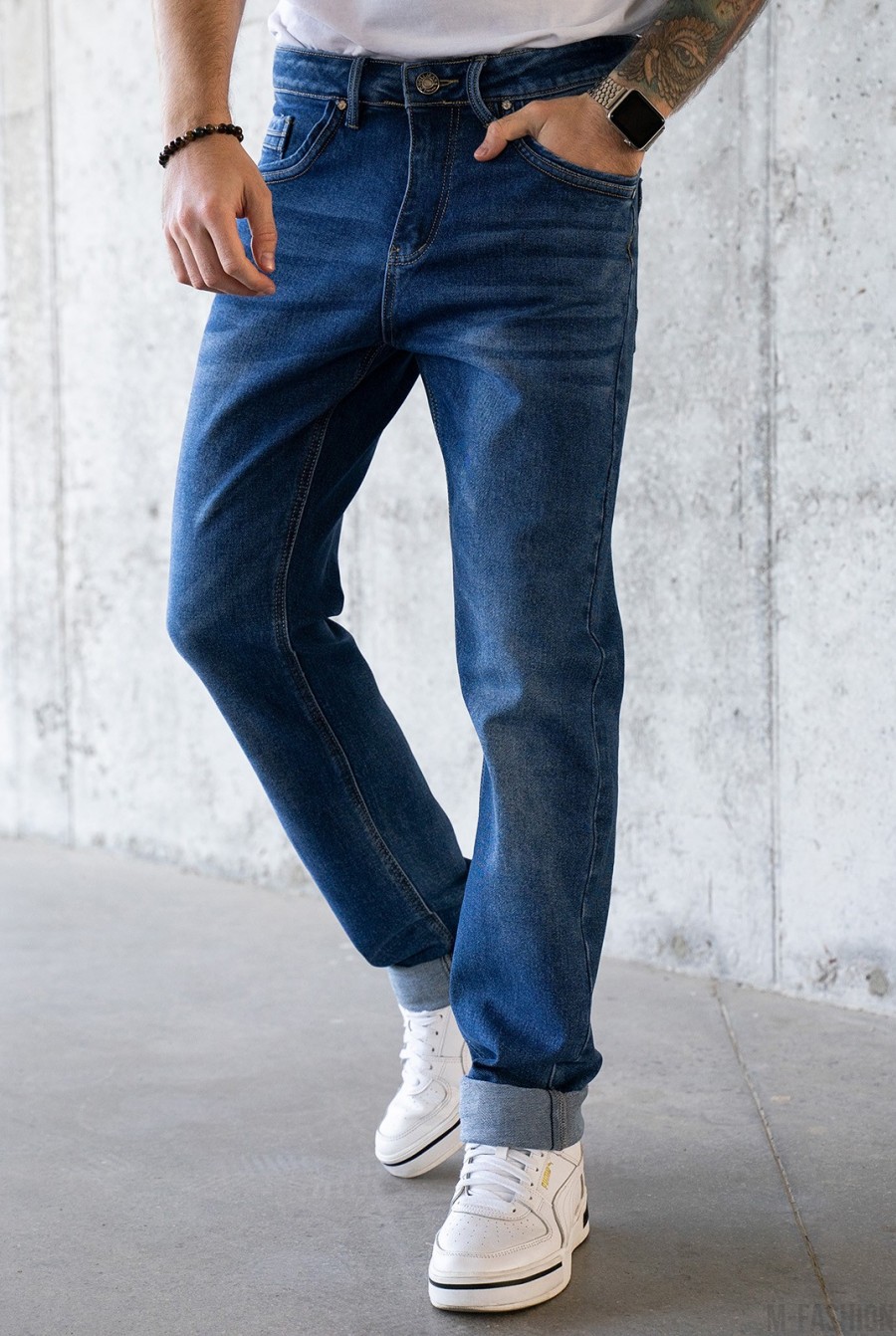 Синие джинсы с анатомическими потертостями - Фото 1