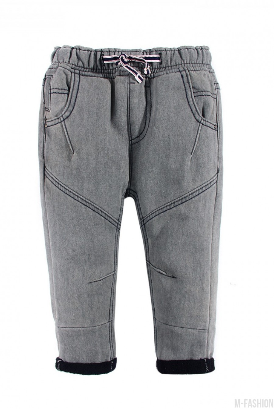 Серые утепленные джинсы на флисе с декоративными швами - Фото 1