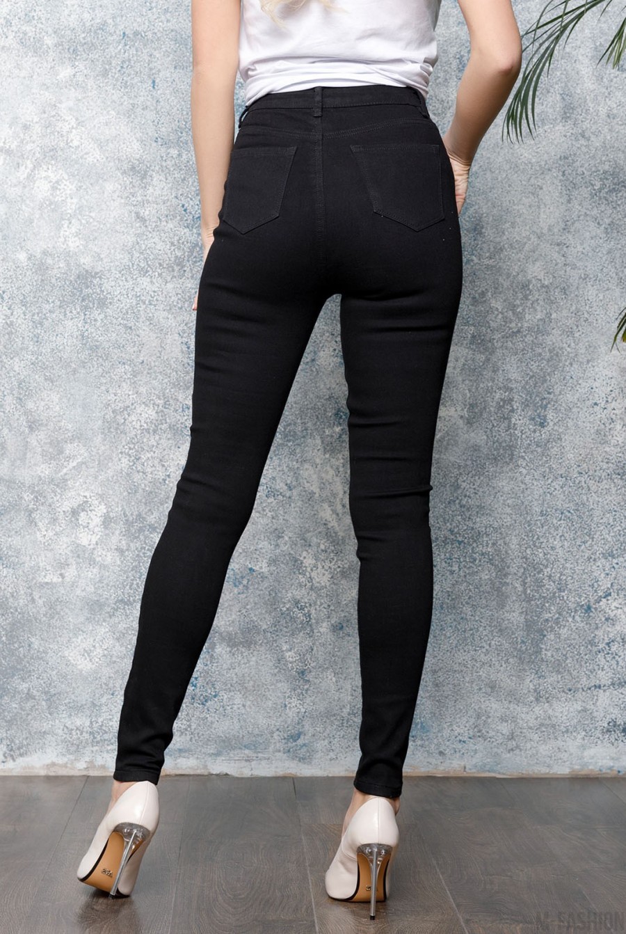 Черные рваные джинсы скинни- Фото 3