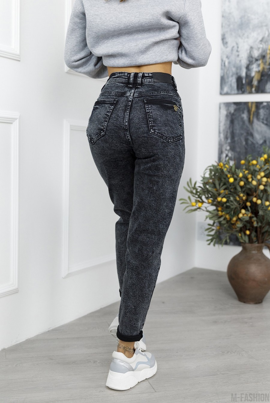 Серые джинсы модели Слим Мом- Фото 3