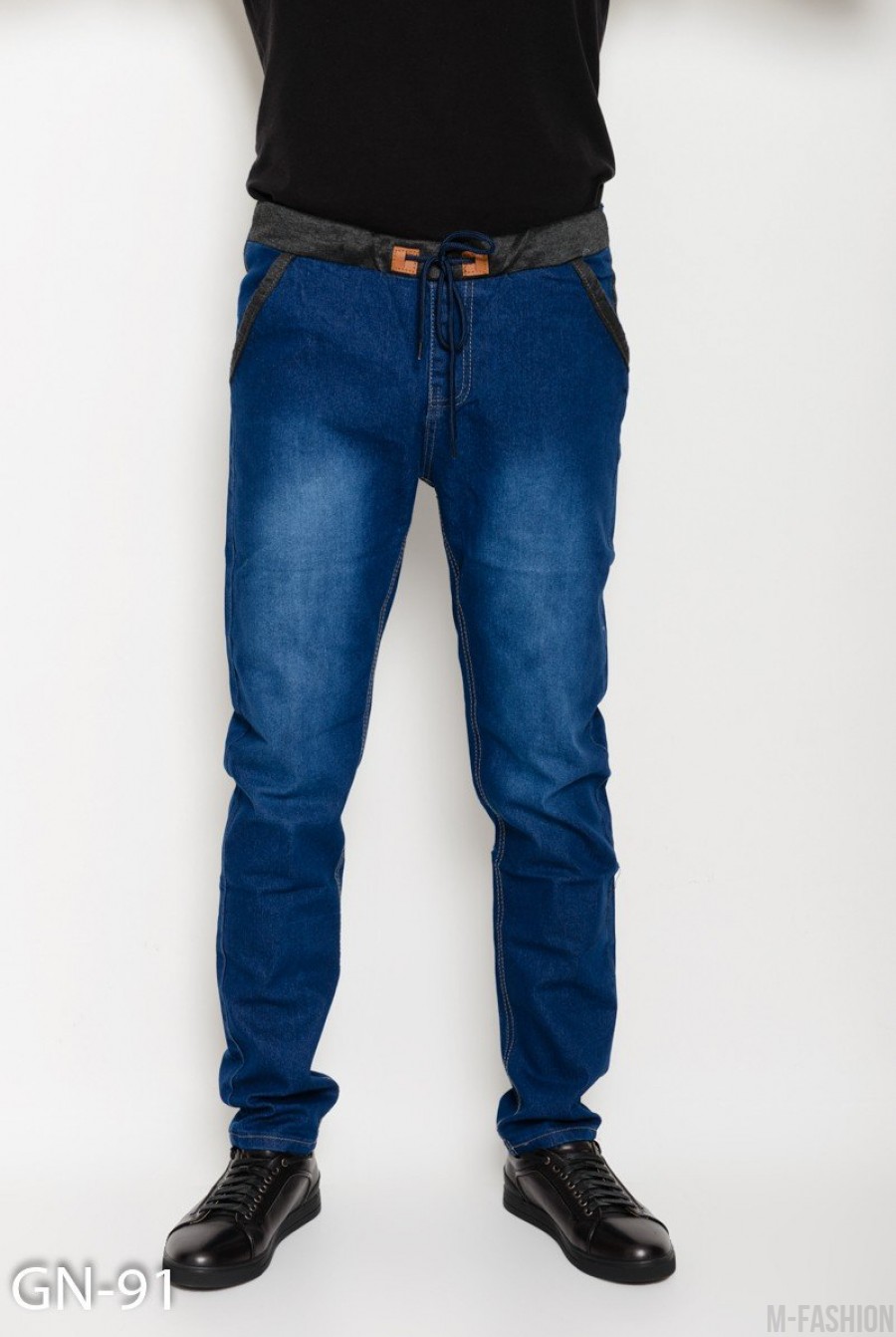Синие прямые джинсы на резинке с трикотажными вставками - Фото 1