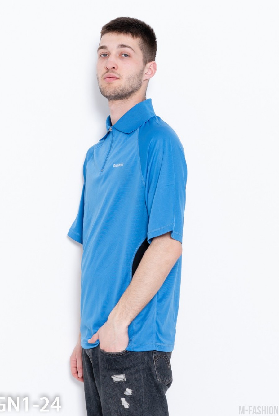 Синяя спортивная футболка с воротником- Фото 2