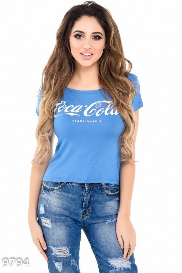 Cиняя футболка с надписью Coca-Cola