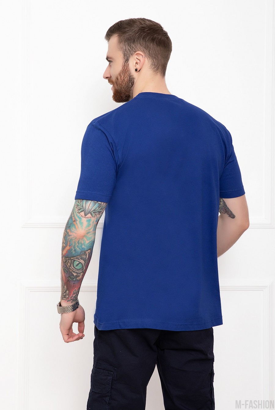 Синяя однотонная футболка из трикотажа- Фото 3