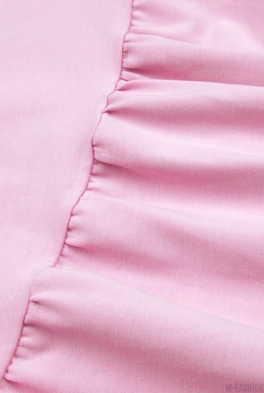 Розовая трикотажная футболка с баской- Фото 5