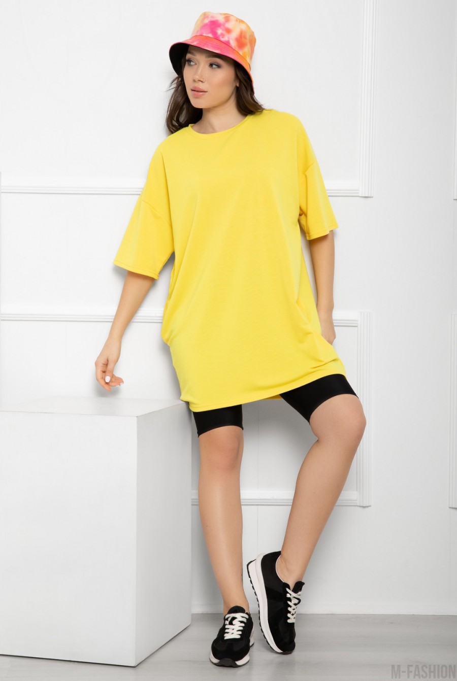 Желтая свободная трикотажная футболка - Фото 1