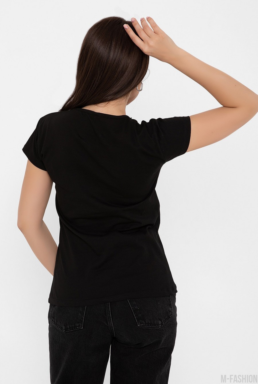 Черная трикотажная футболка с принтом- Фото 3