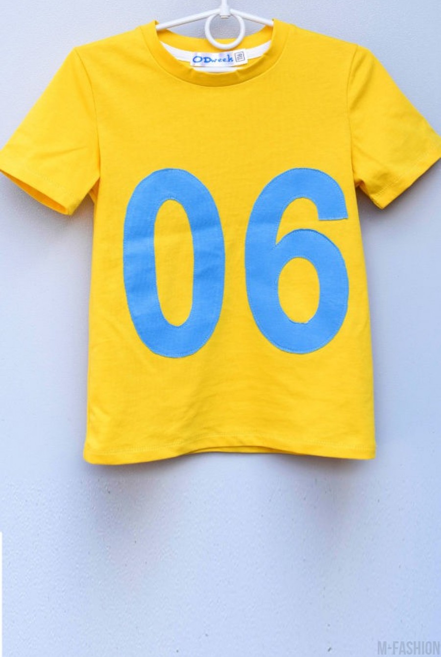 Футболка котоновая детская желтого цвета с синими цифрами- Фото 3