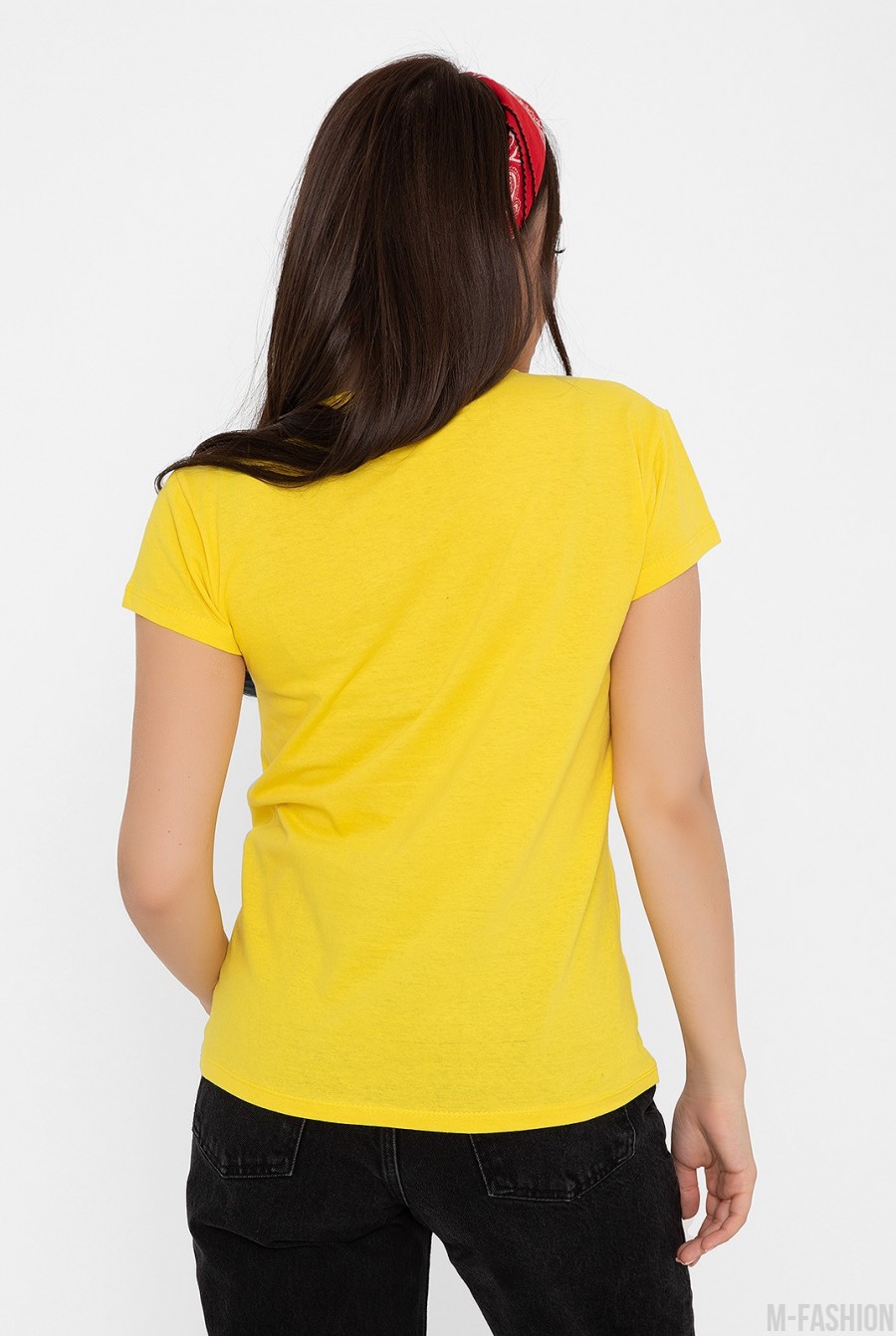 Желтая трикотажная футболка с принтом- Фото 3