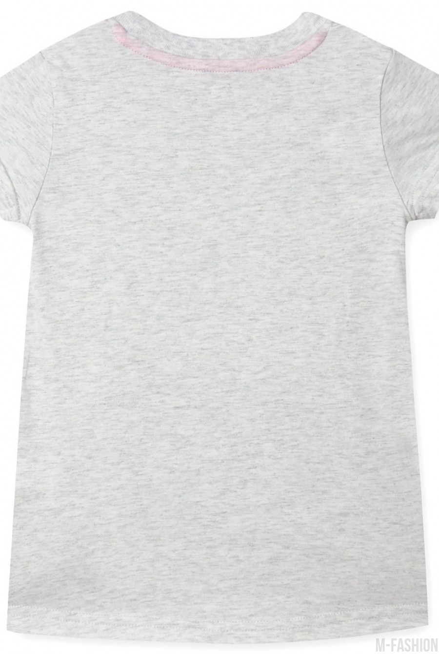 Белая котоновая футболка с аппликацией и удлиненной спинкой- Фото 3