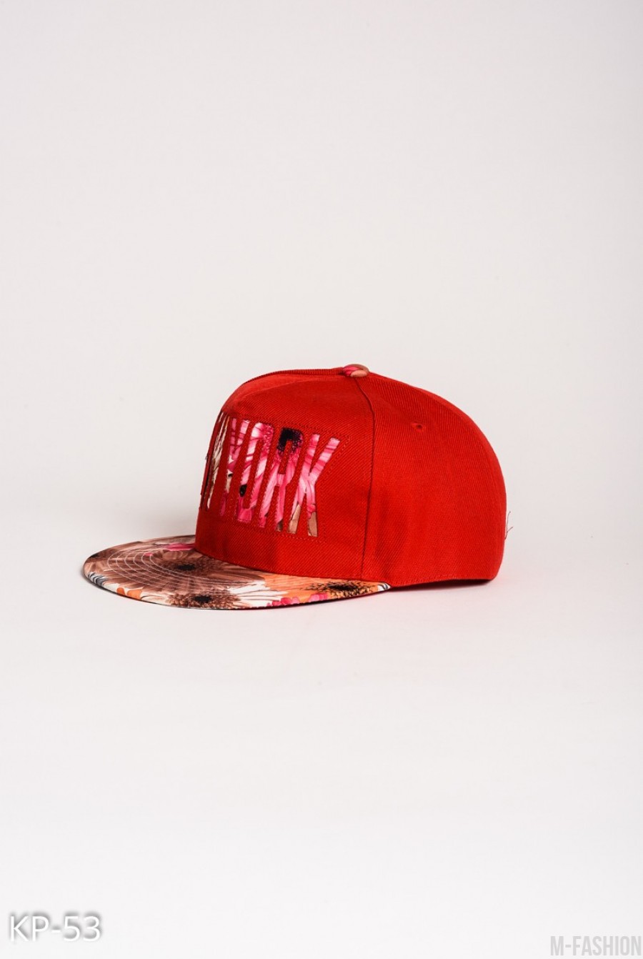 Красная кепка с прямым козырьком и цветочной аппликацией- Фото 2