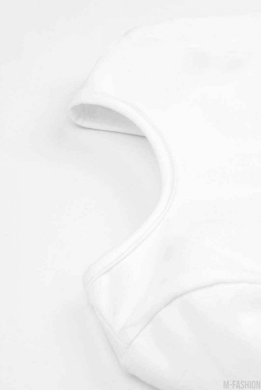 Белый трикотажный лонгслив с возможностью индивидуальной печати имени (латиница) и цифры (1- 4) на принте- Фото 6