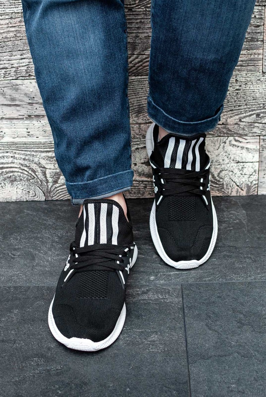 Черные сетчатые кроссовки с вставками- Фото 3