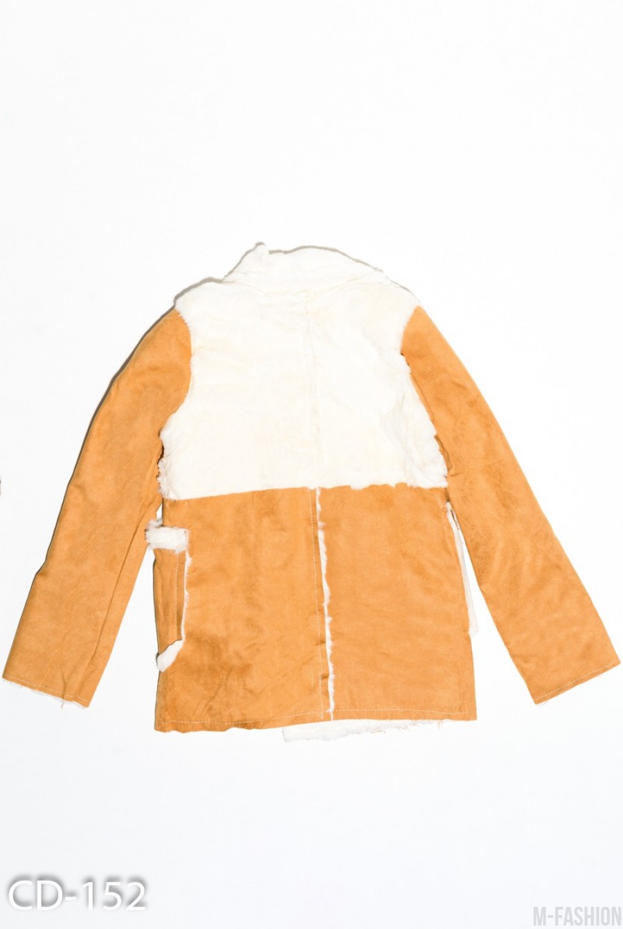 Коричнево-молочная куртка из нубука на меху- Фото 3