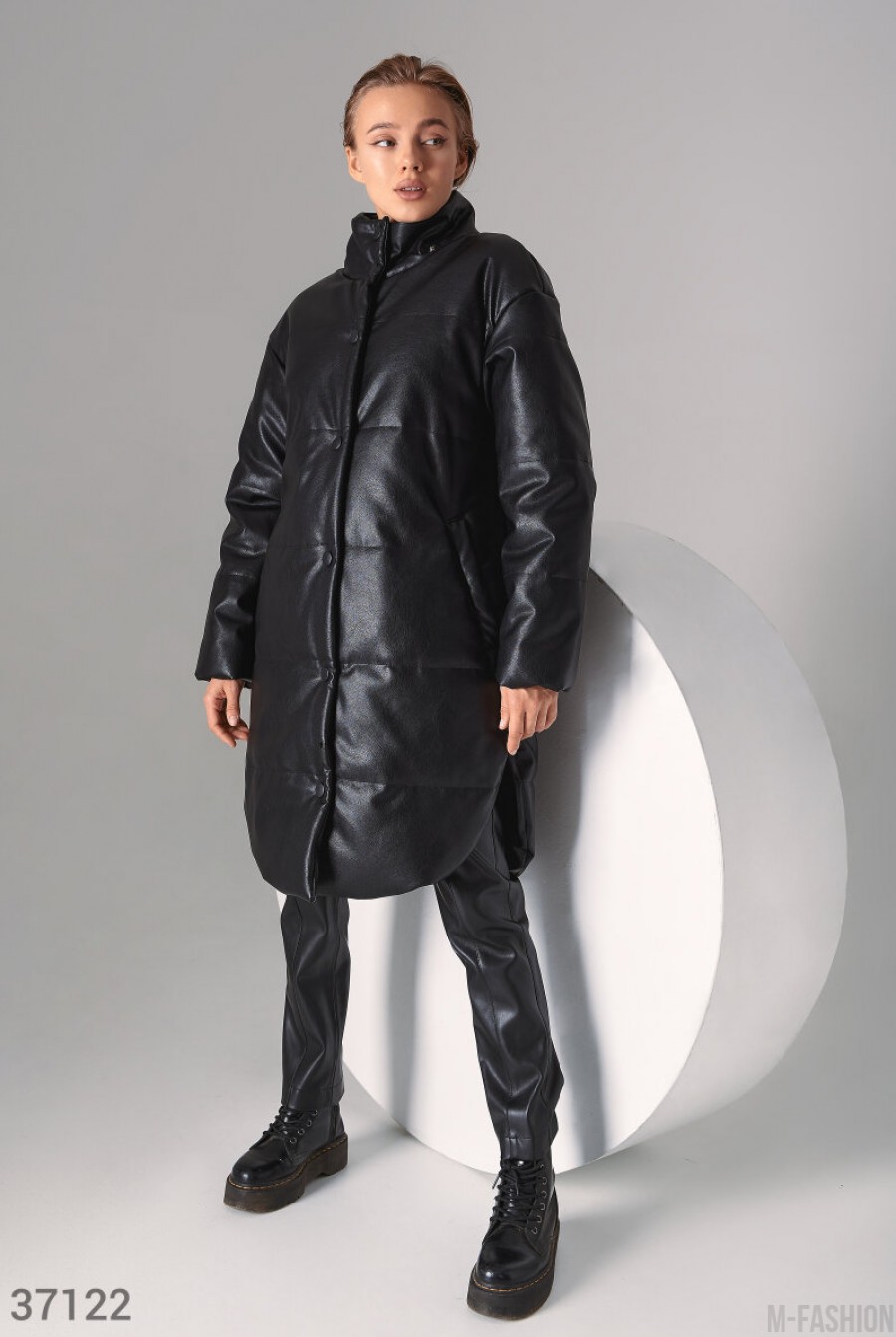 Утепленная куртка из черной кожи- Фото 4