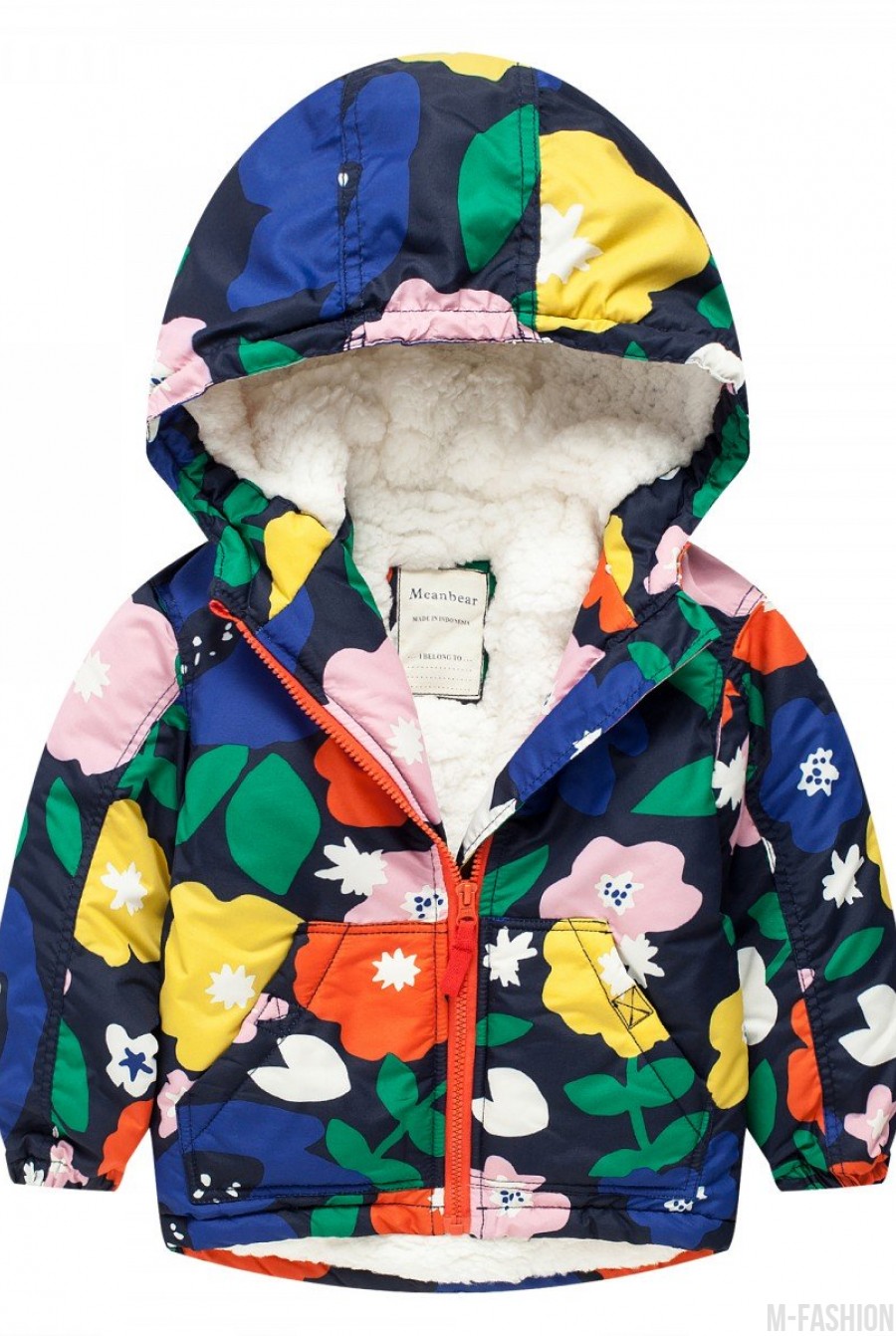 Демисезонная куртка с подкладкой на флисе, капюшоном и карманами - Фото 1
