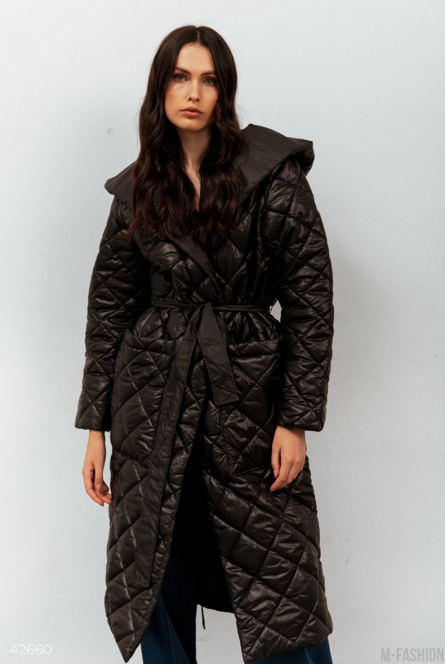 Черное стеганое пальто- Фото 3