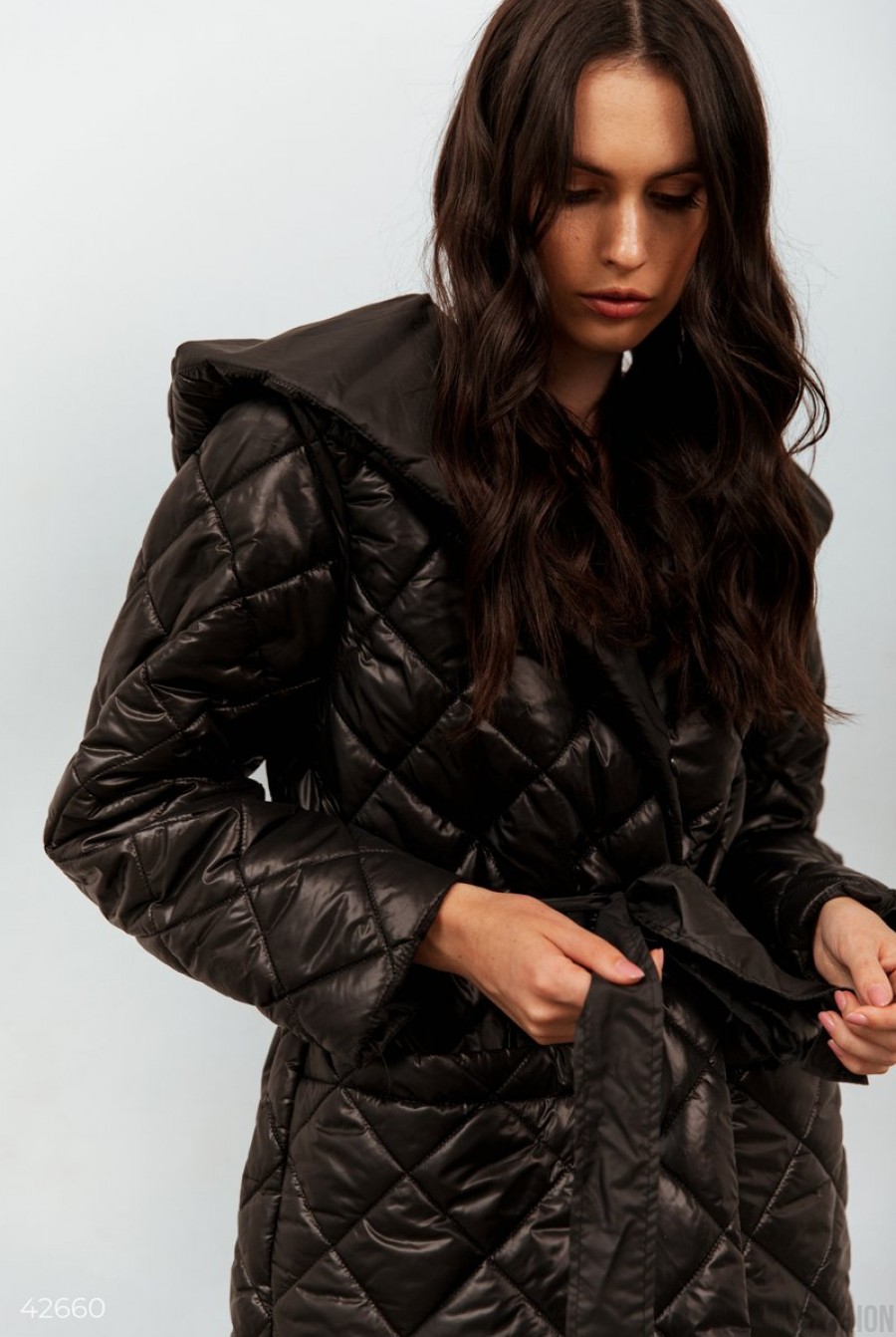Черное стеганое пальто- Фото 2