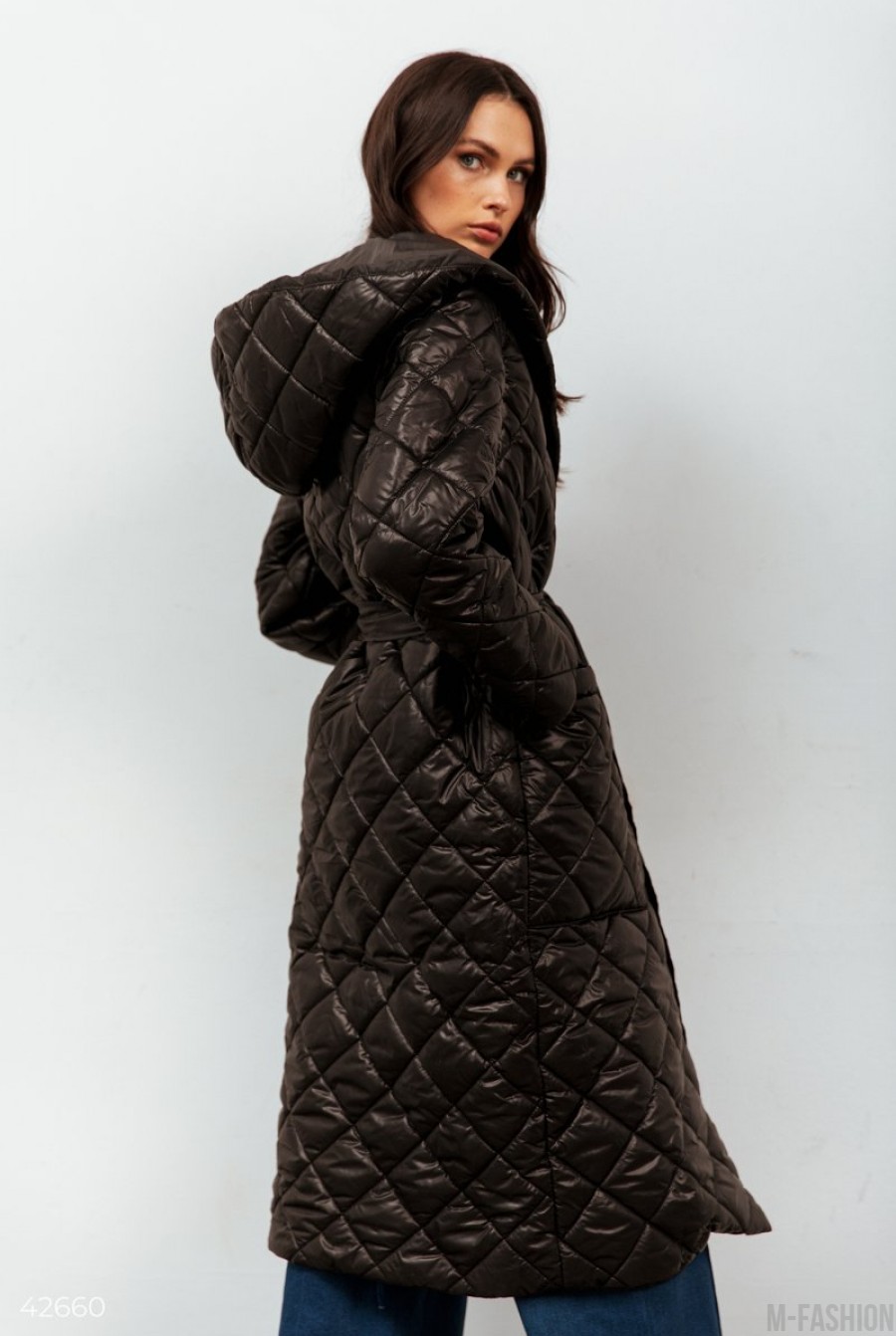 Черное стеганое пальто- Фото 5