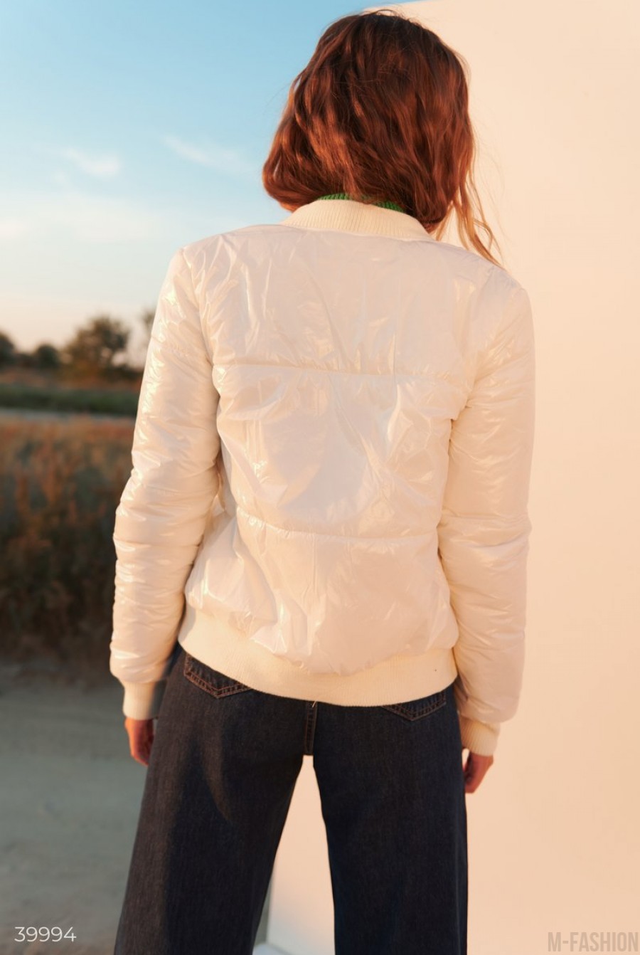 Молочная куртка из плащевой ткани- Фото 6