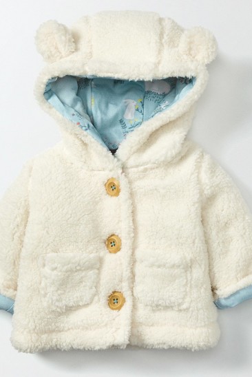 Плюшевая куртка на флисе молочного цвета с карманами и пуговицами