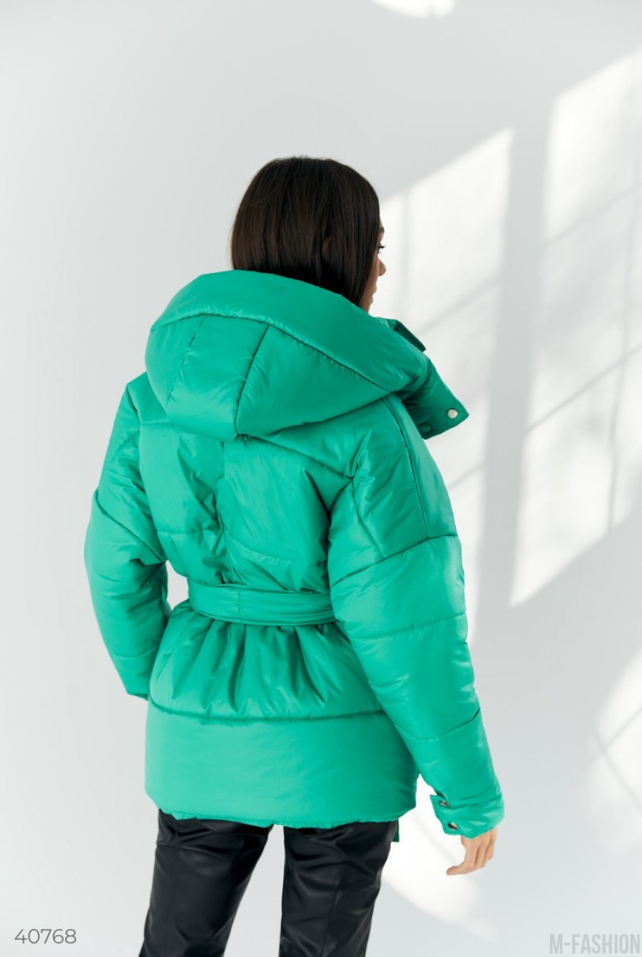 Теплая куртка яркого зеленого цвета- Фото 6
