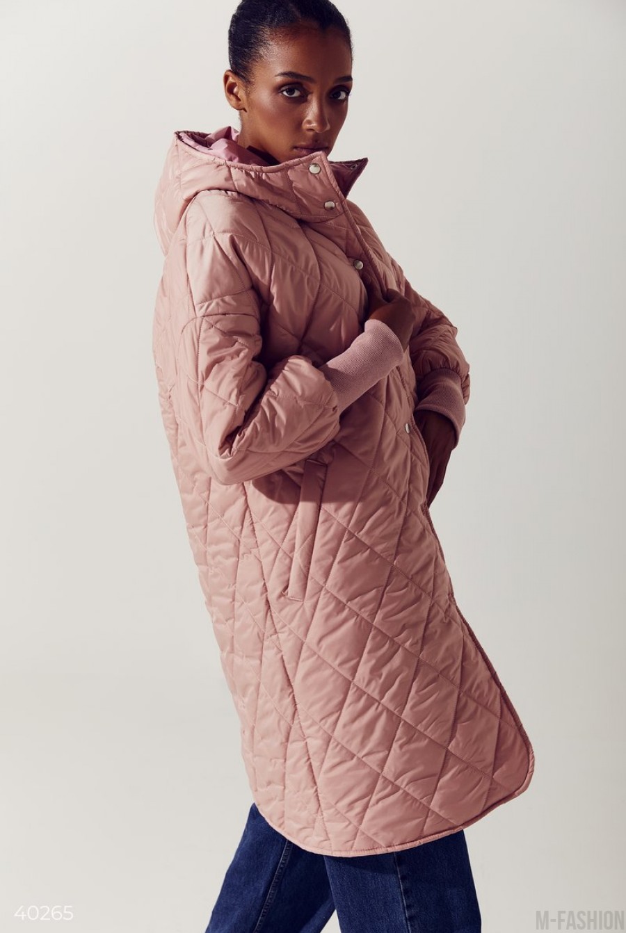 Нежная розовая куртка с капюшоном- Фото 2