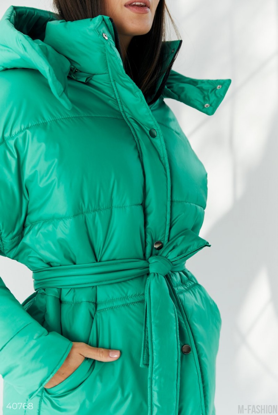 Теплая куртка яркого зеленого цвета- Фото 3