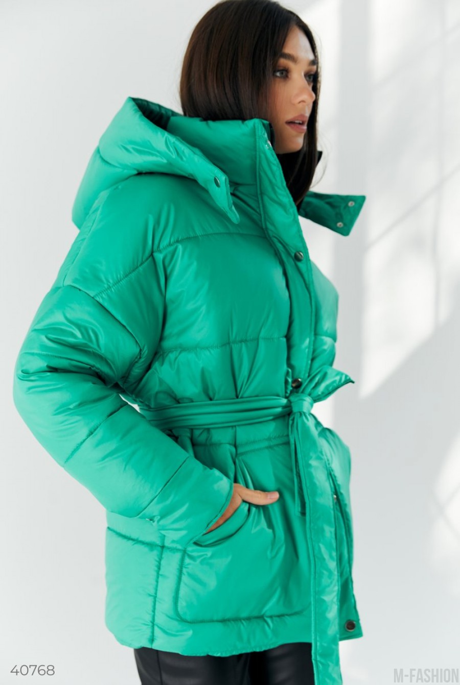Теплая куртка яркого зеленого цвета- Фото 2