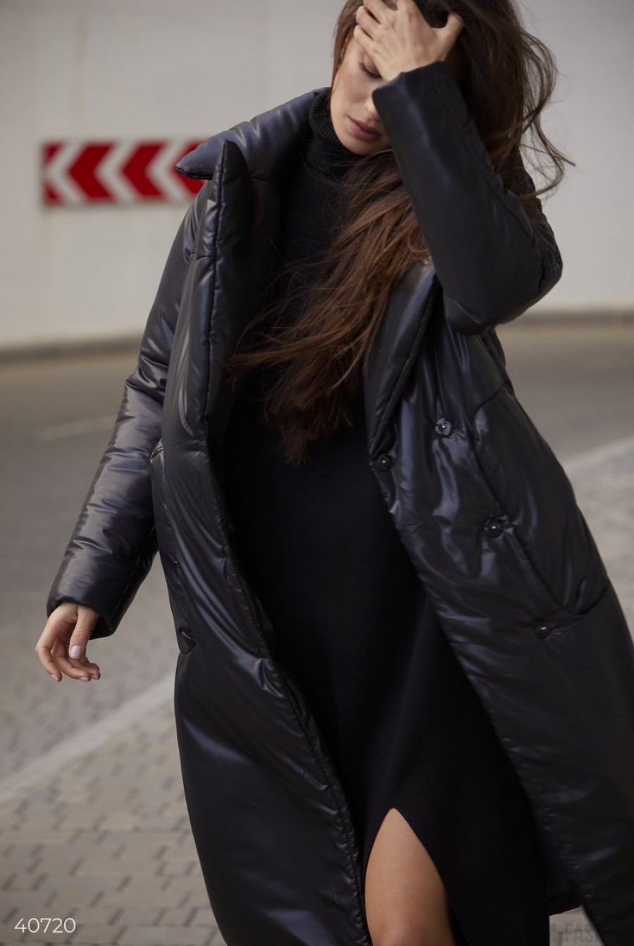 Утепленная куртка-пальто в черном цвете- Фото 2