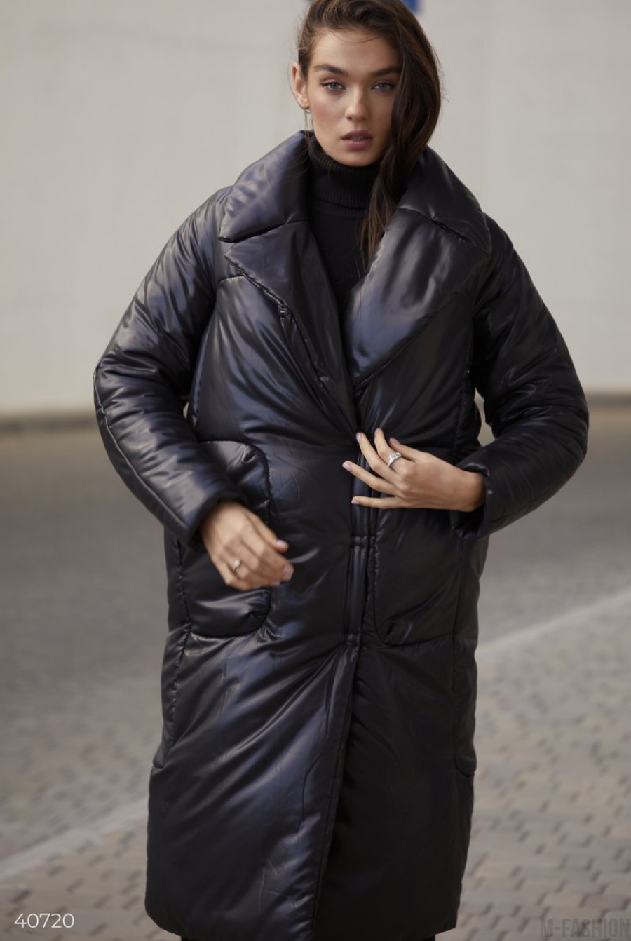 Утепленная куртка-пальто в черном цвете- Фото 3