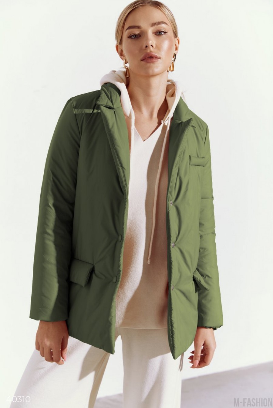 Куртка с отложным воротником цвета хаки- Фото 3