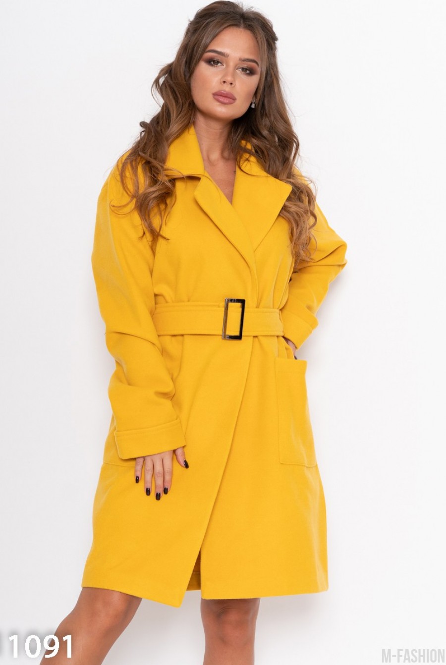 Желтое кашемировое однобортное пальто с карманами - Фото 1