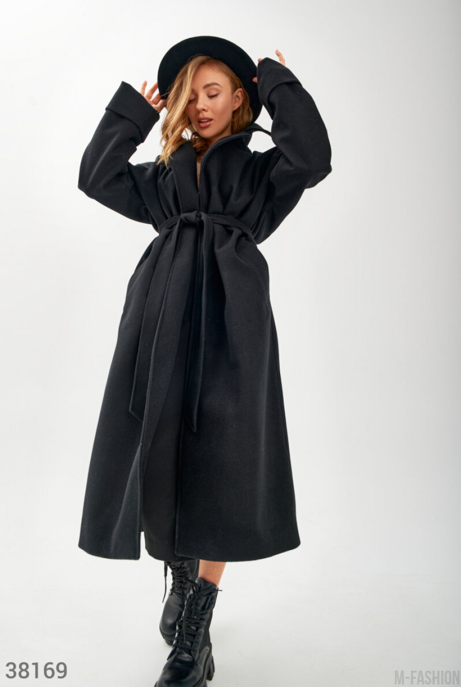 Черное удлиненное пальто - Фото 1