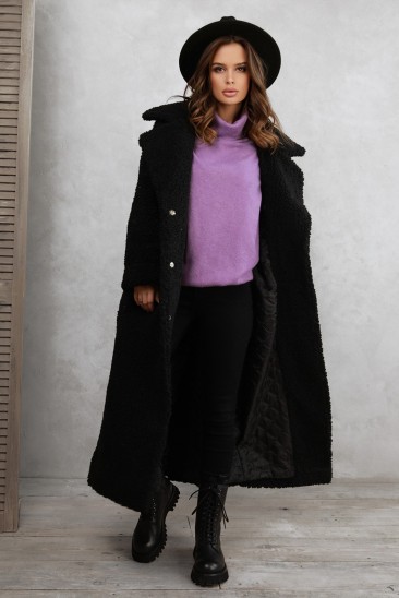 Черное удлиненное шерстяное пальто