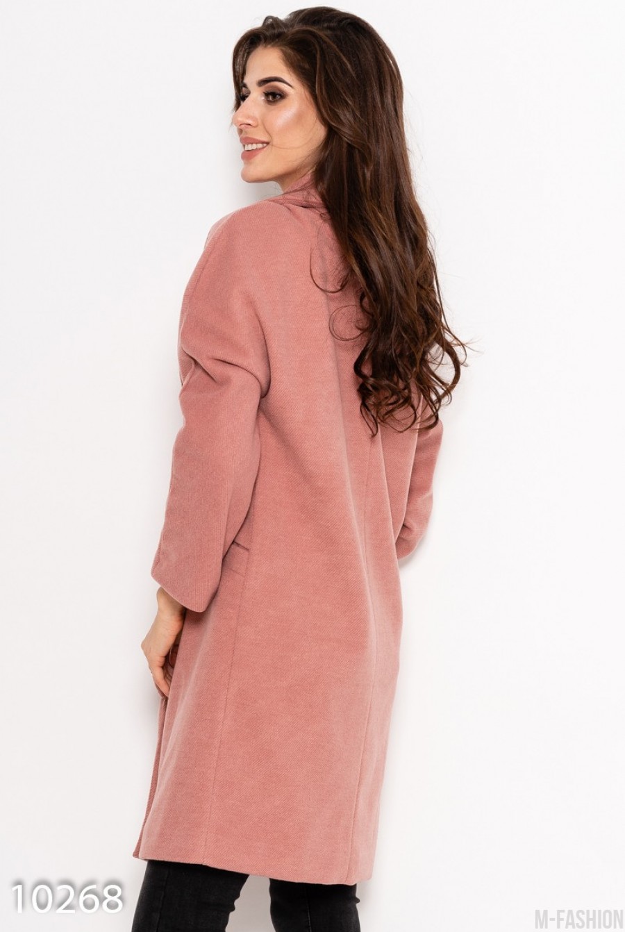 Розовое вельветовое демисезонное пальто в стиле оверсайз с круглыми отворотами воротника- Фото 5