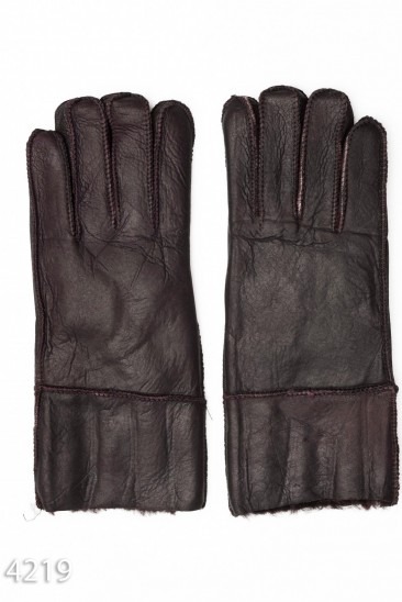 Коричневые грубые кожаные рукавицы